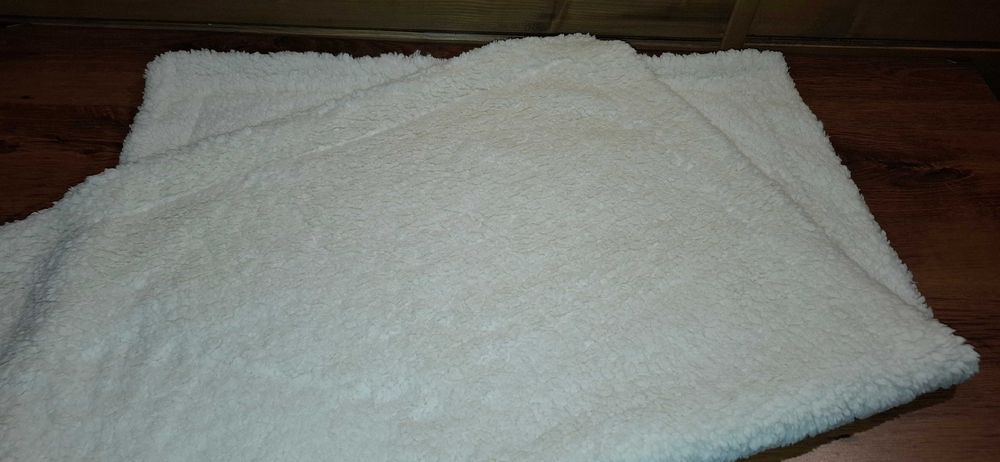 Super Śliczny Koc - Kocyk dla Psa lub Kota - Legowisko - 100 x 75 cm