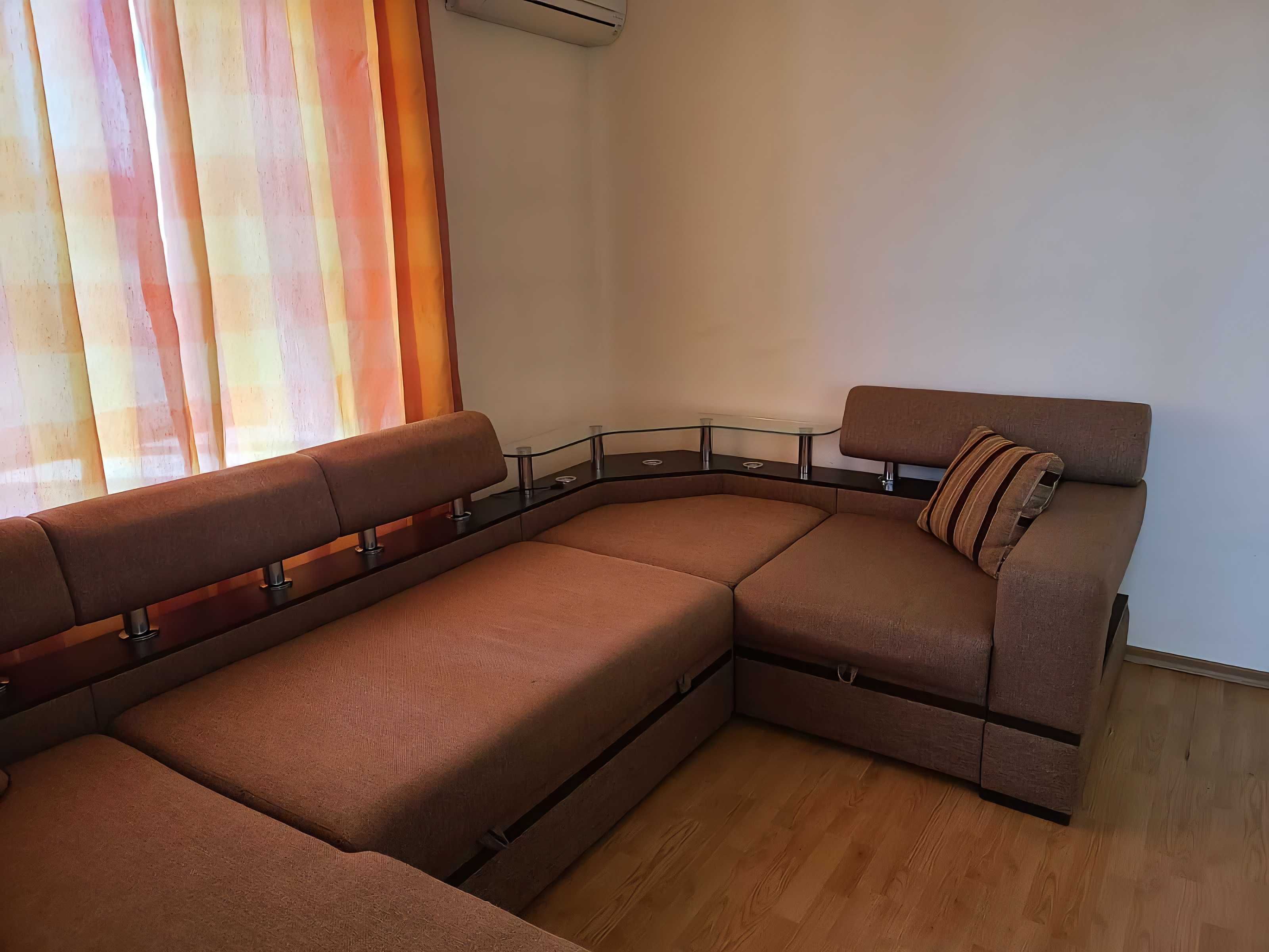 Продам 3 комнатную квартиру 100м Новобеличи Академ город Олевская 3-А