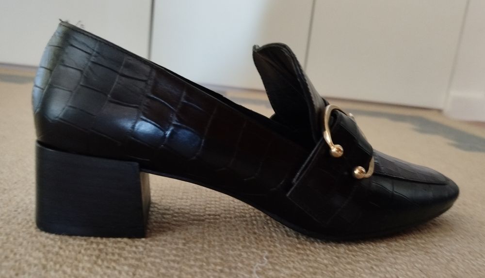 Sapatos Uterqüe Novos