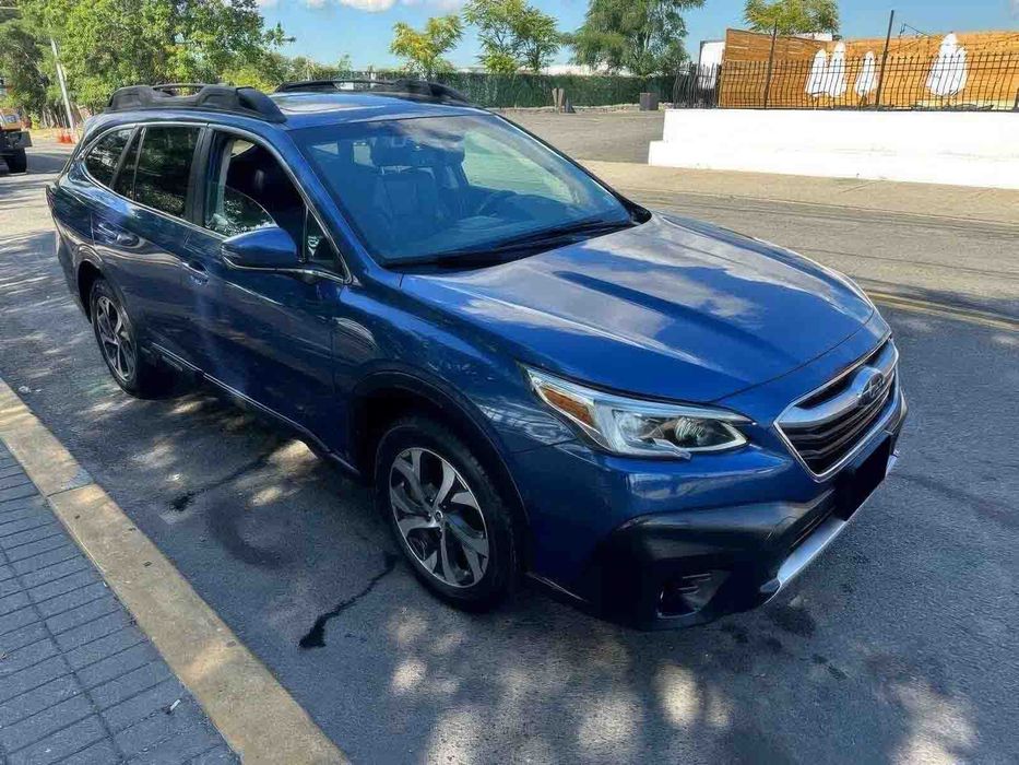 Subaru Outback Limited      2020
