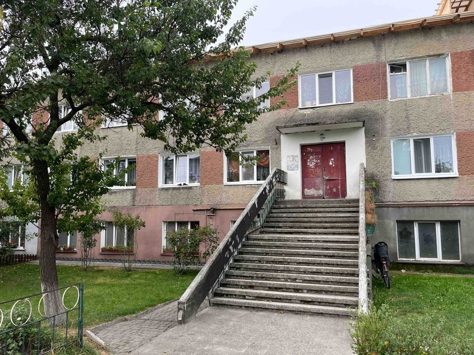 Продаж кімнати в гуртожитку