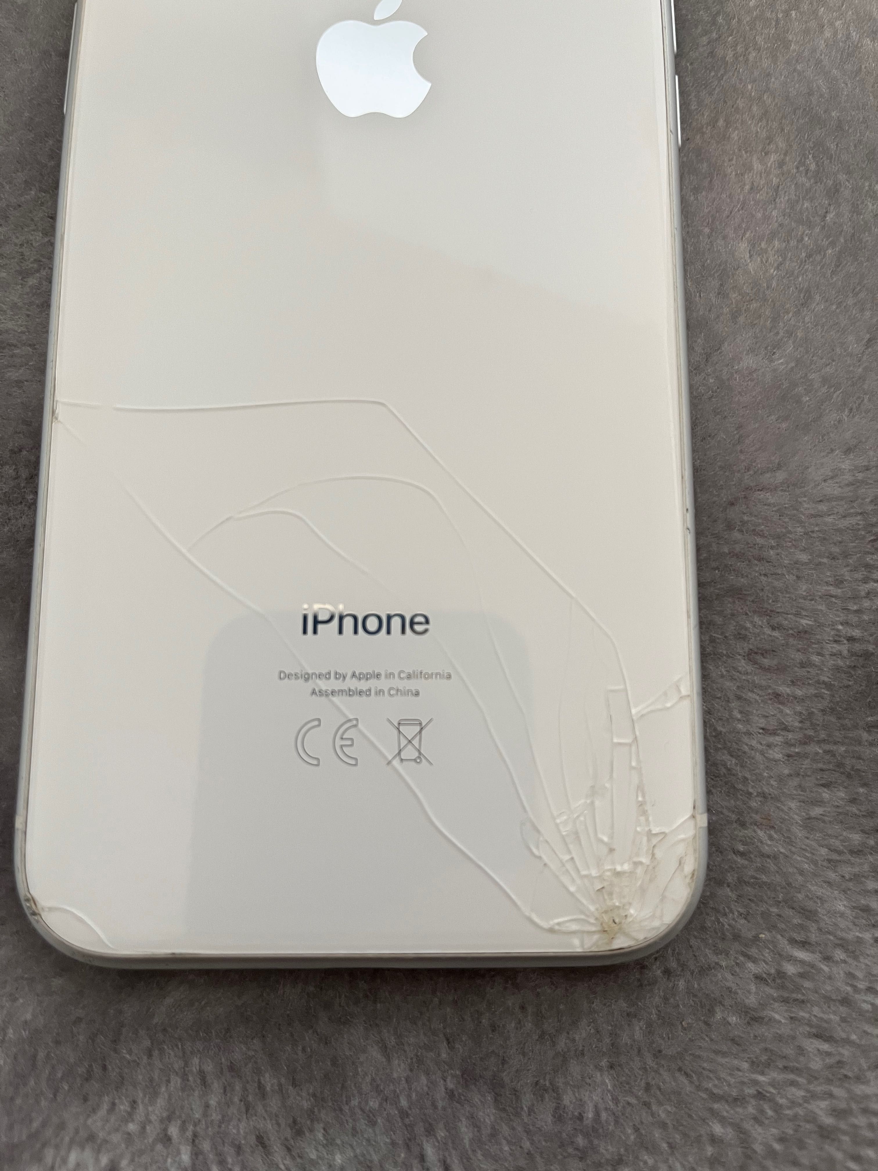 Iphone XR w dobrym stanie