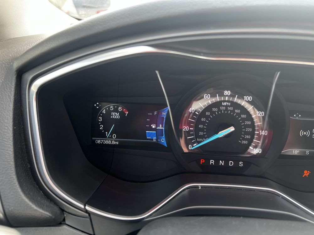Продам Ford fusion titanium 2015