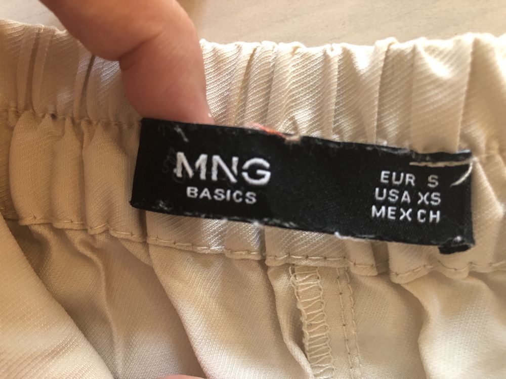 Милі шорти-бермуди від mango, розмір xs, s, m