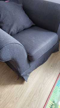 Wygodny fotel, stalowy kolor