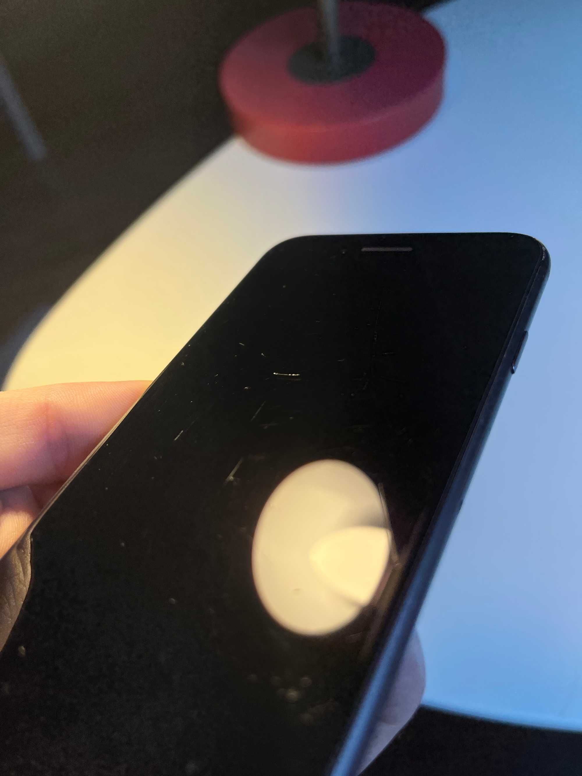 iPhone 8 64GB czarny