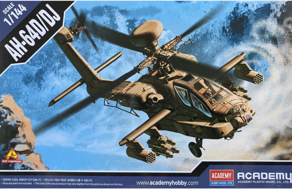 Academy 12625 helikopter AH-64D/DJ model 1:144