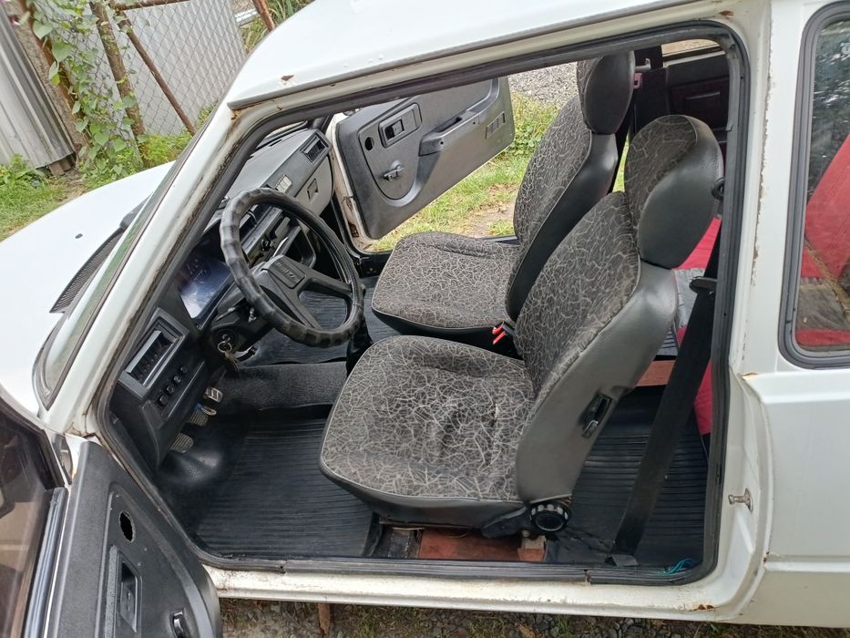 Хороша Таврія 1102 авто (1992) , машина, автомобіль