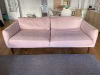 Sofa 3 lugares cor-de-rosa