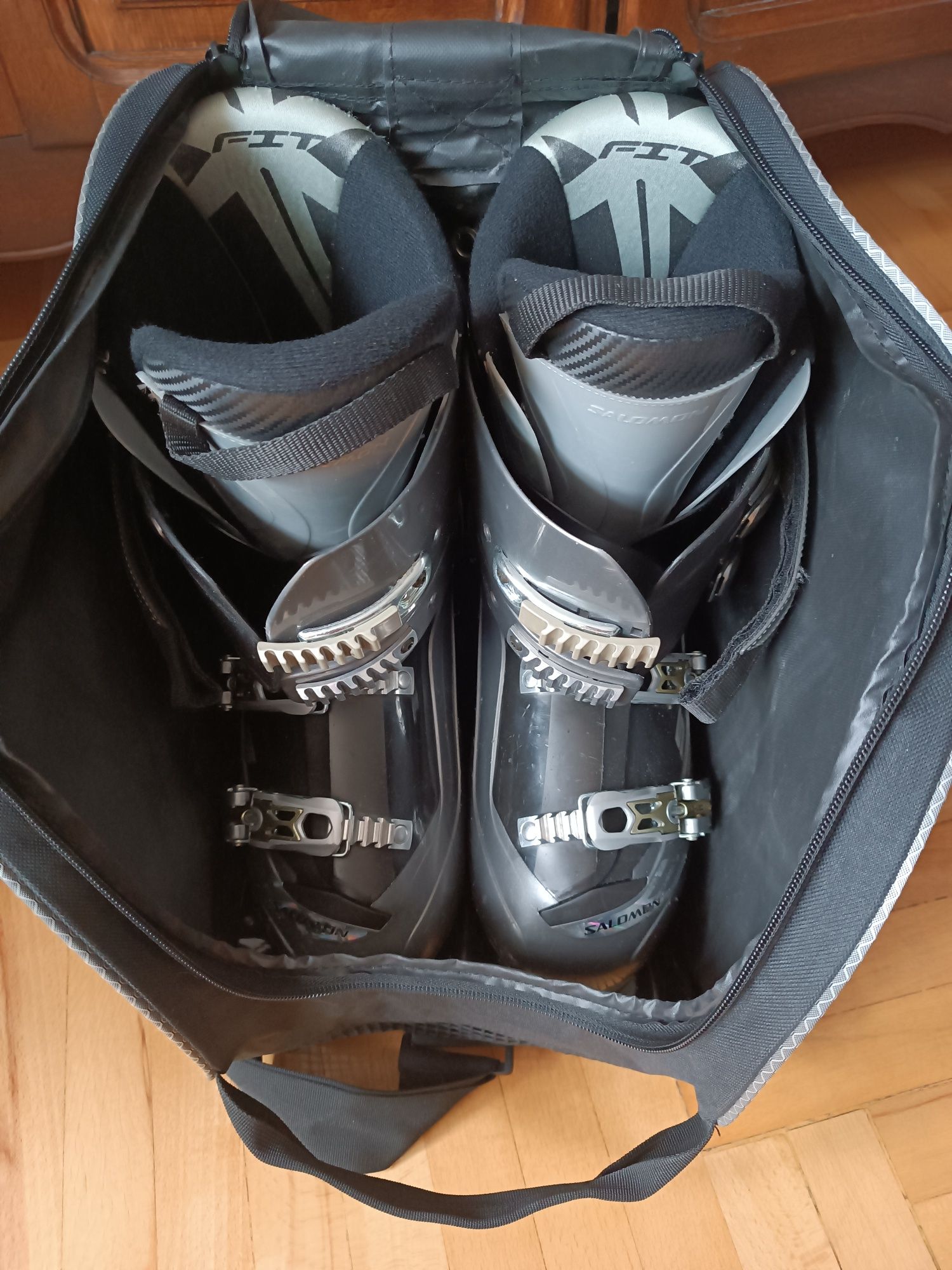 Buty narciarskie męskie Salomon 29.5 Mission 5 i torba Blizzard