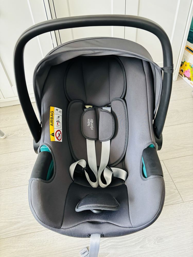 Fotelik Britax Romer Baby Safe 3 i-Size