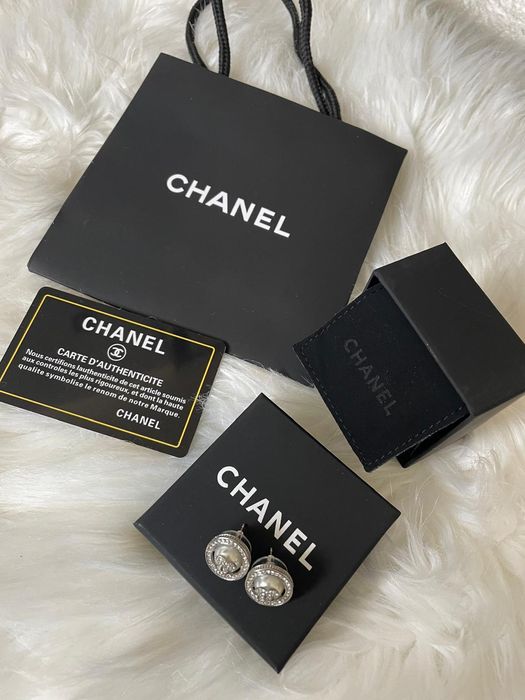 Kolczyki chanel wkręcane srebrne złote