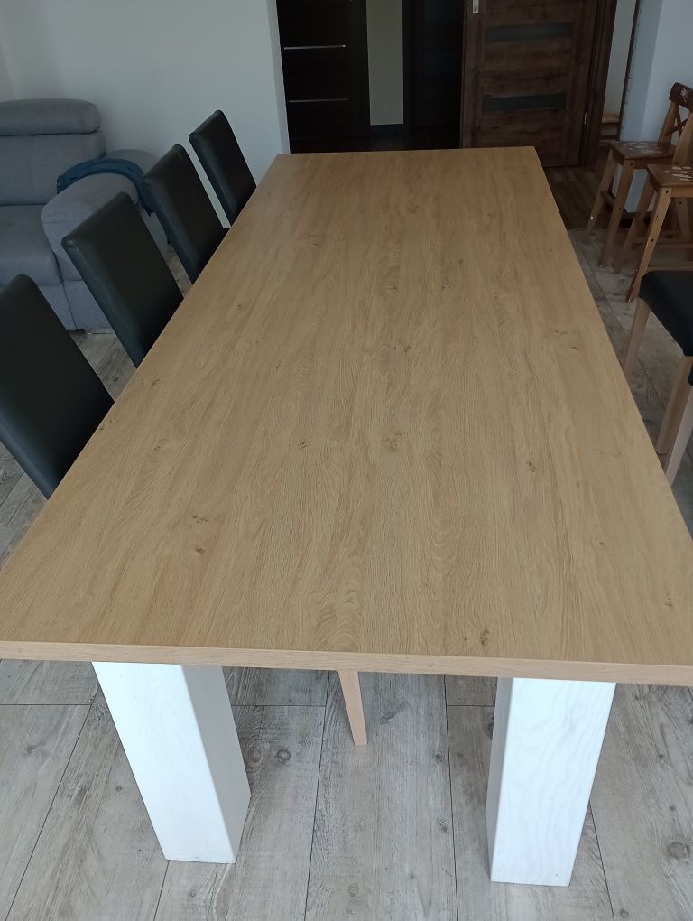 Duży Stół na 10 osób
