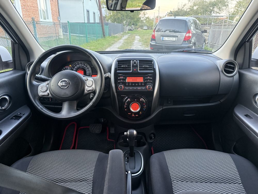 Nissan micra 2015 рік Автомат