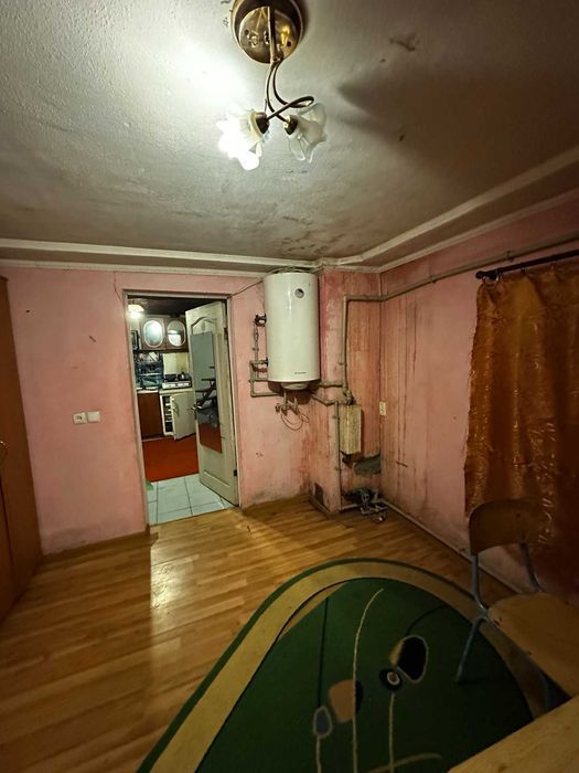 Продається комерційна споруда в смт.Дубове