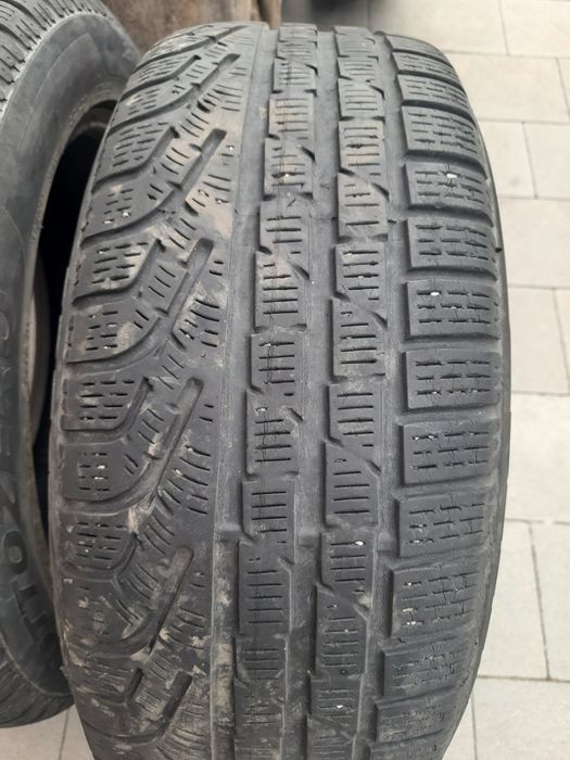 Шини зимові 205 55 R16