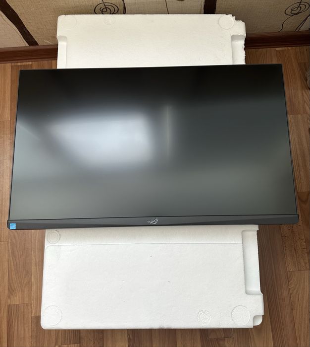 Игровой монитор Asus ROG STRIX XG27AQMR