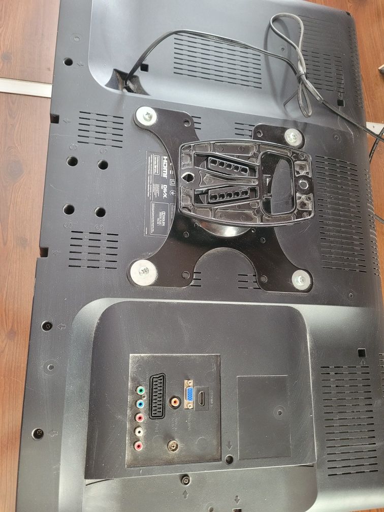 Sprzedam telewizor 32cale Toshiba