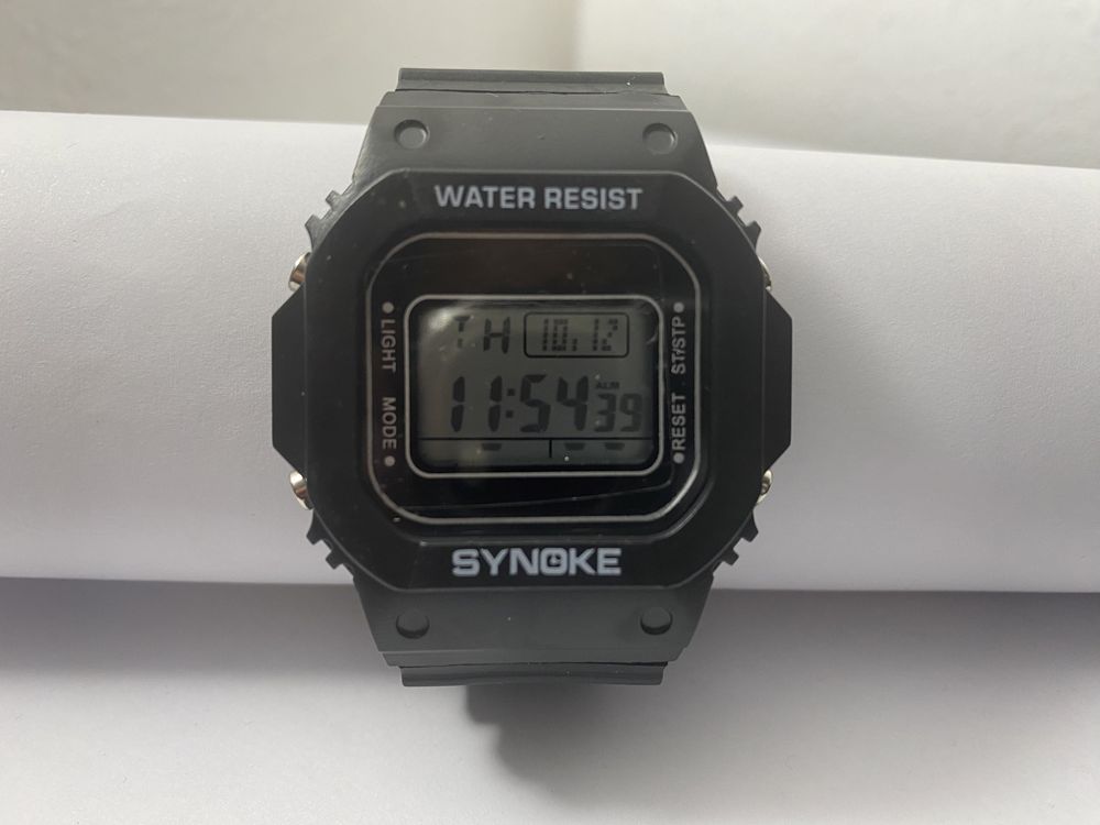 Relógio digital prova de água