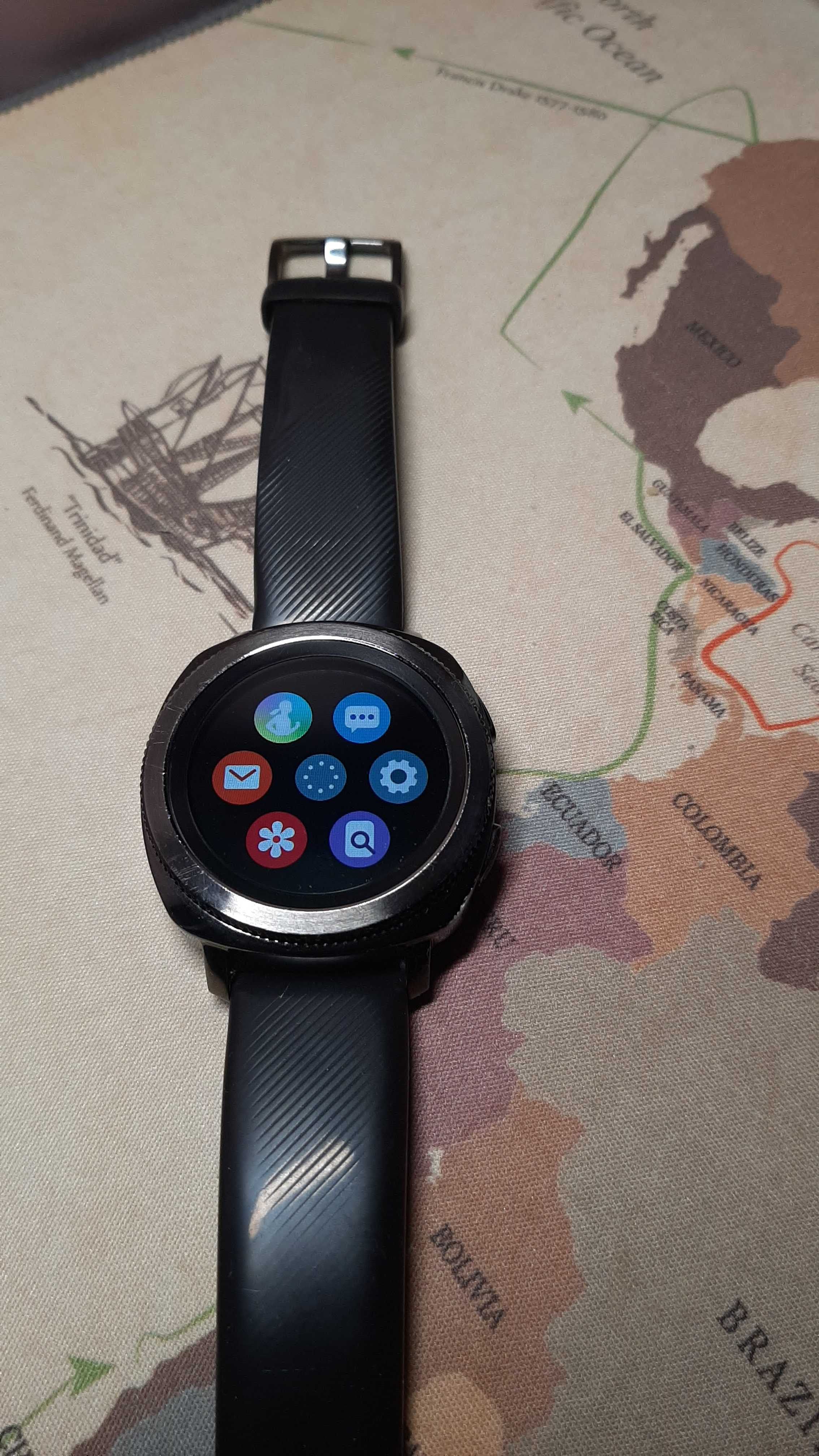 Smartwatch SAMSUNG Gear Sport