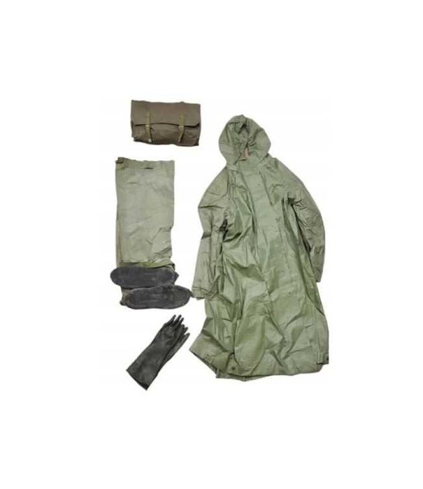 3 zestawy płaszczy ochronnych OP-1  w torbie