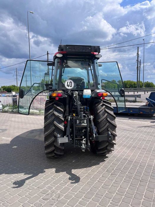 Садовий трактор Kubota M5-102 Narrow