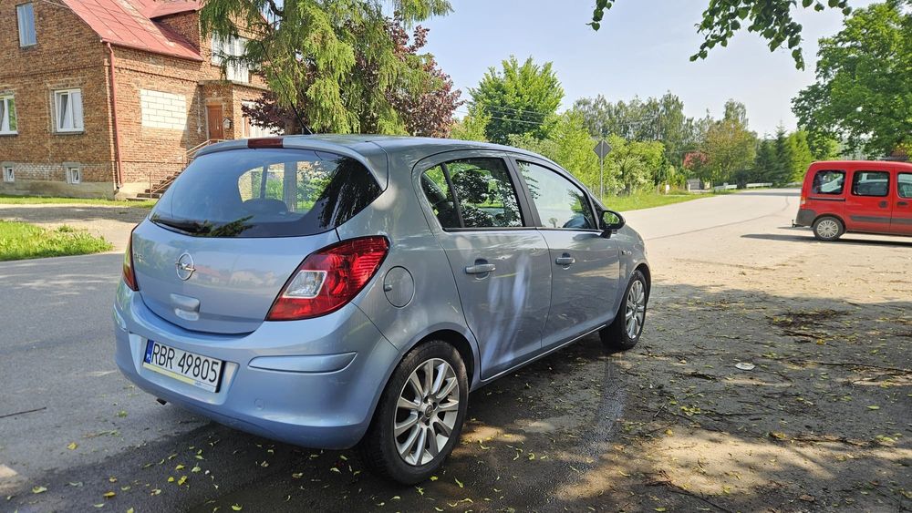 Opel Corsa D 1.2 Benzyna | 2009 | 122 000 km | Brzozów