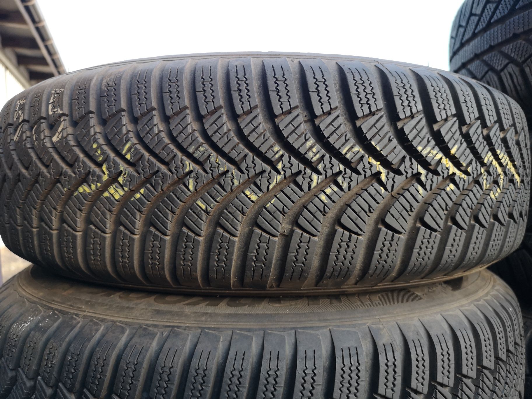 Komplet kół zimowych 4x108 Ford 165/70/14 Hankook 8mm