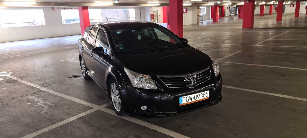 Toyota Avensis t27