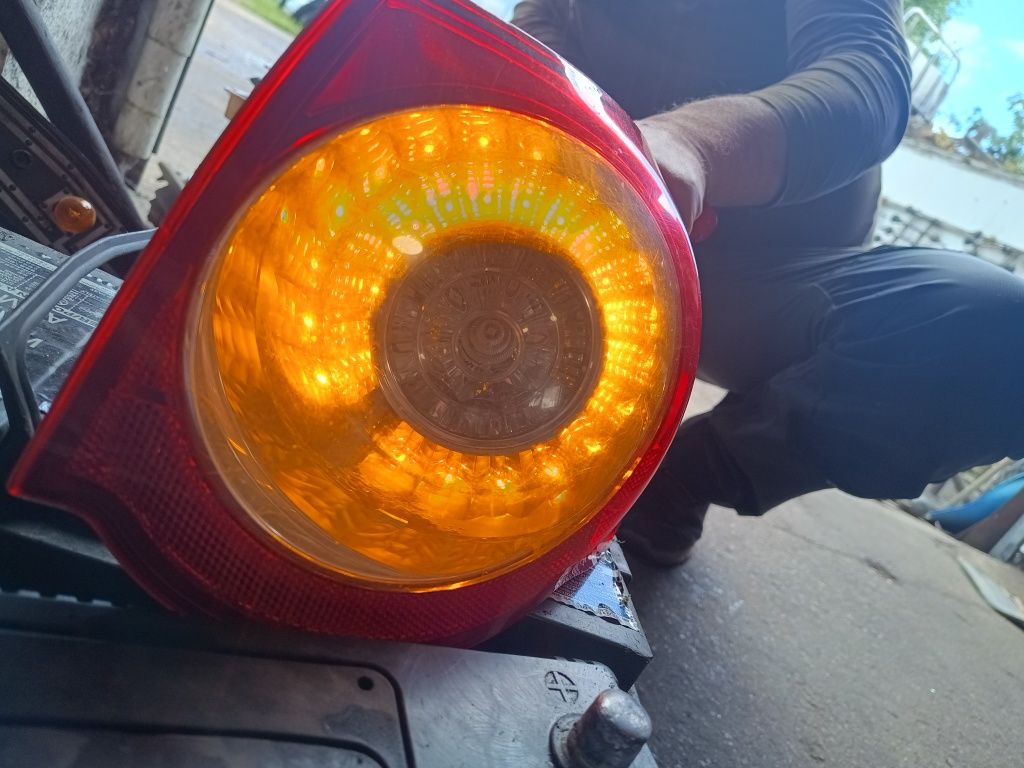 Lampa tył prawa VW Passat B6 kombi oryginał Europa gwarancja