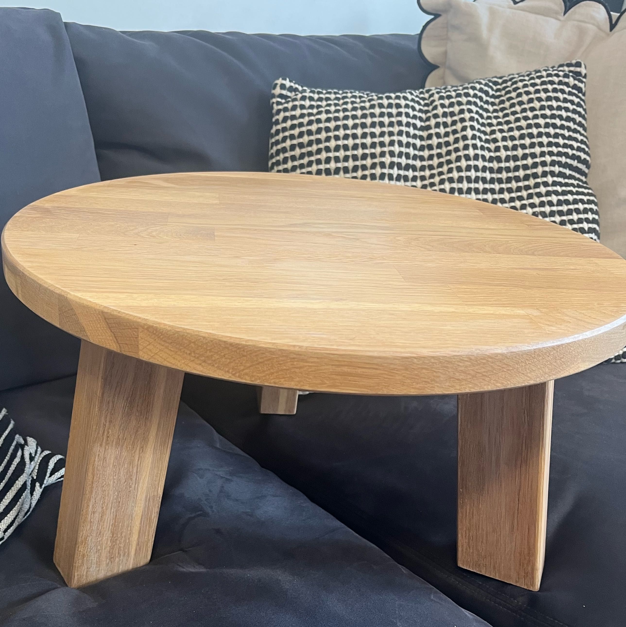 Stolik z litego dębu 50 cm okrągły dębowy