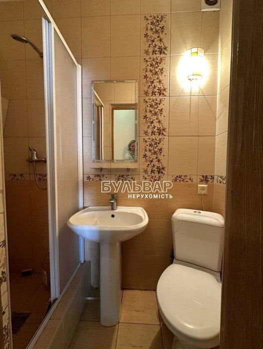 Продам 3 к.кв - 124м2, Центр, Залесская 5, Павловка, Клочковская