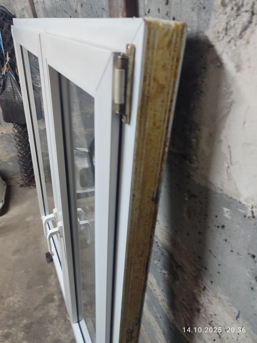 Okno pcv Aluplast wys.143.5 szer.146.5