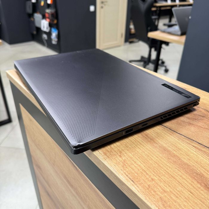 Ігровий ROG Zephyrus/2K 165 Гц/Ryzen 9 5900HS/RTX 3070 8 GB/1 TB NVME