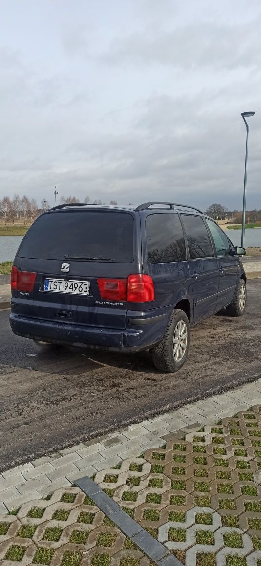 Seat Alhambra 1.8turbo 2004r Bogate wyposażenie warty uwagi!