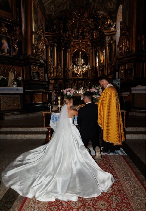 Вишукане елегантне, ексклюзивне весільне плаття, сукня, дешево