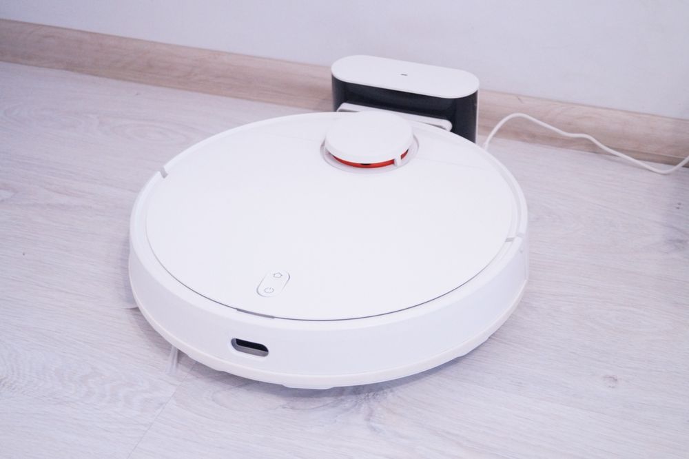 Робот пилосос MiJia Mi Robot Vacuum Cleaner