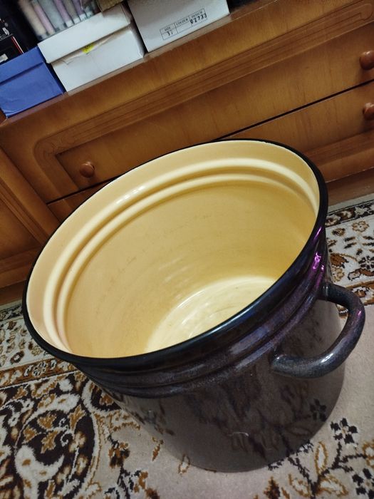 Каструля емальована 40 літрів