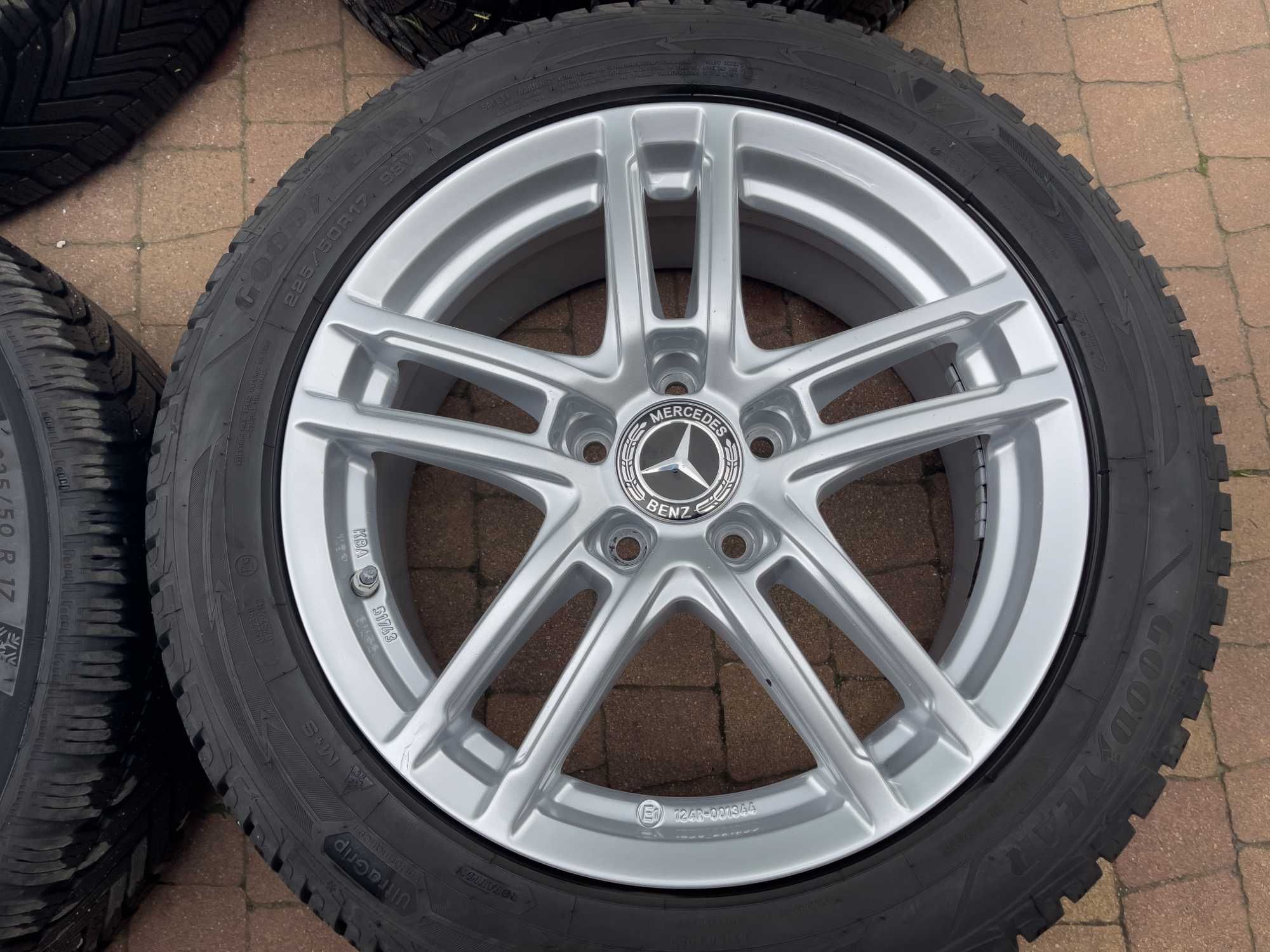 3802. Alufelgi 17" Mercedes A B C klasa W176 CLA GLA 5x112 6.5J ET44