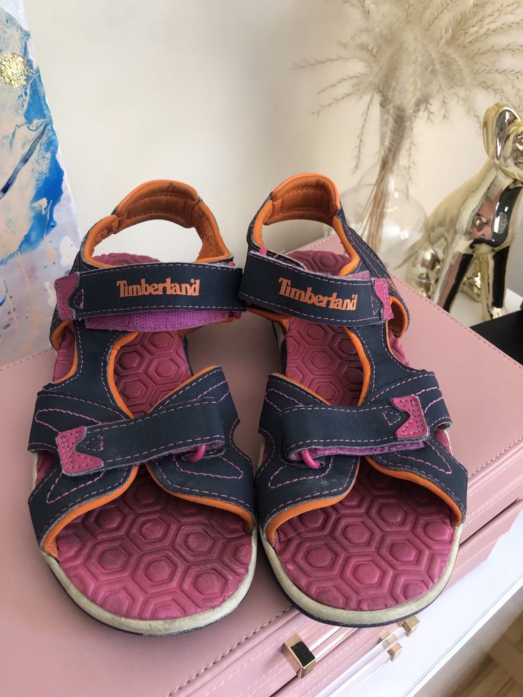 Sandały dziecięce Timberland 34 , regulowane rzepami , idealne .