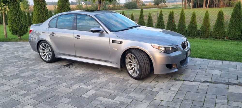 BMW M5 BMW E60 M5 V10 507 KM