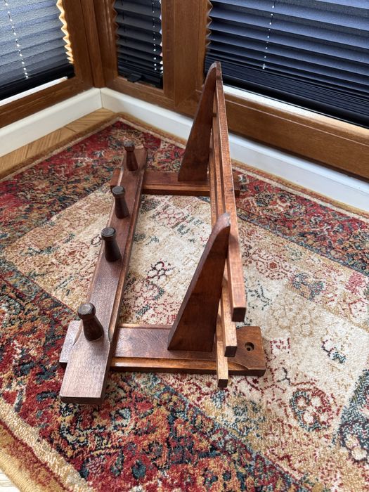 Wieszaczek ubraniowy drewniany