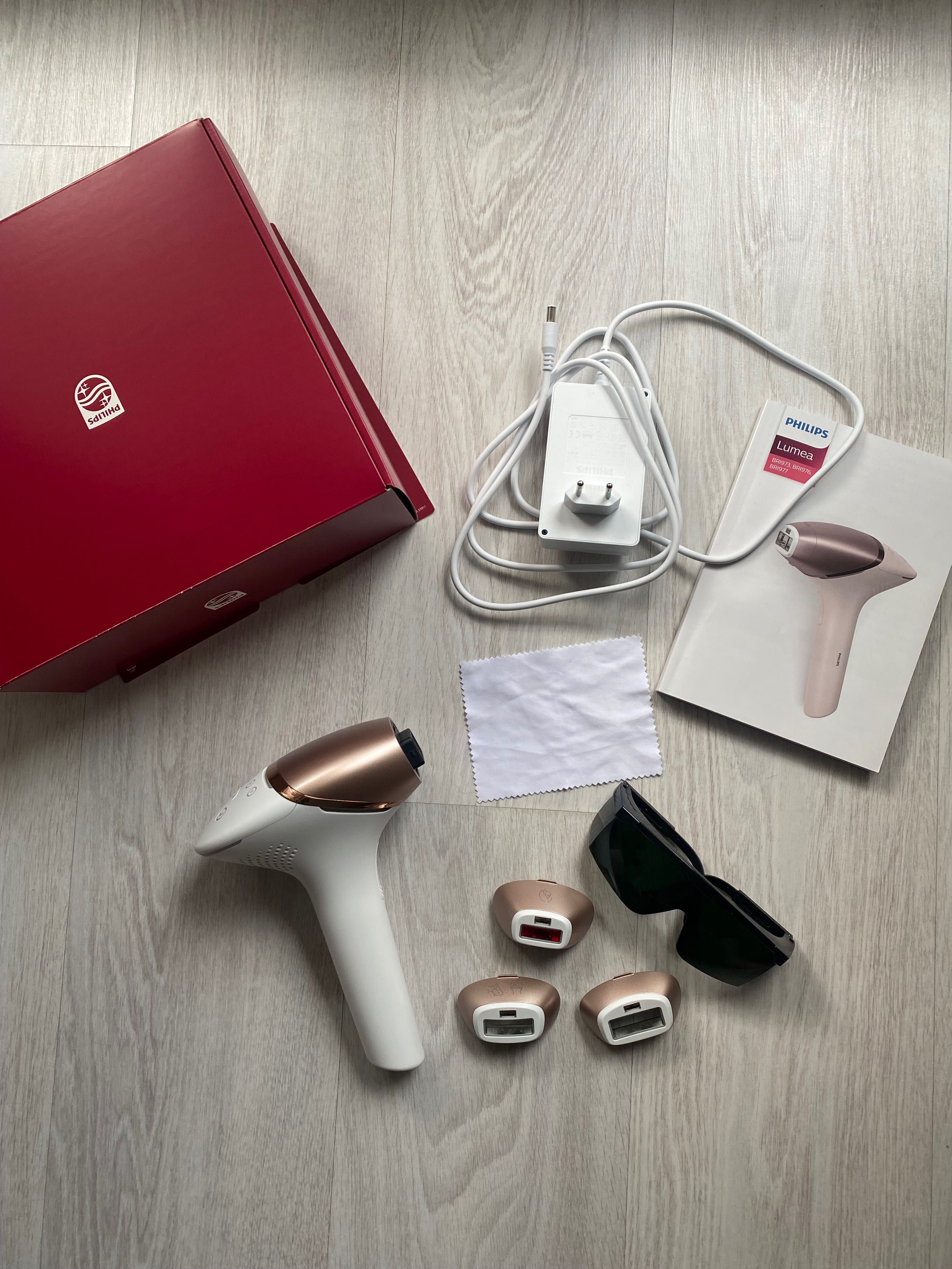 Depilator Philips Lumea 9900 IPL BRI973/00
SenselQ Czujnik SmartSkin