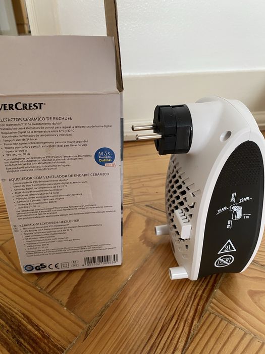 Mini aquecedor quase novo