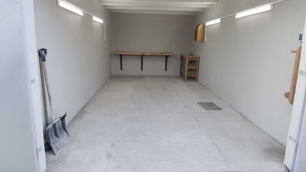 Garaż do wynajęcia na auto quad motor przyczepka łódź meble magazynek