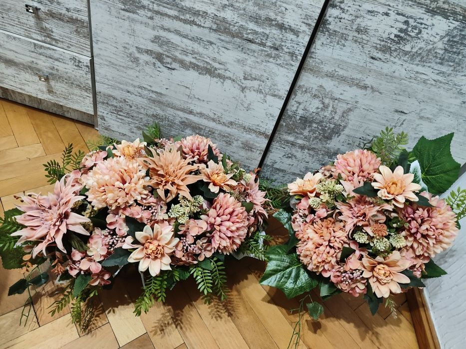 Kompozycja kwiatowa 65x40 ,bukiet 40x35