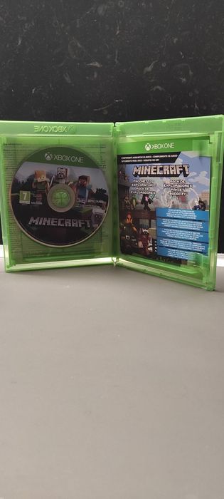 Gra na Xbox one Minecraft