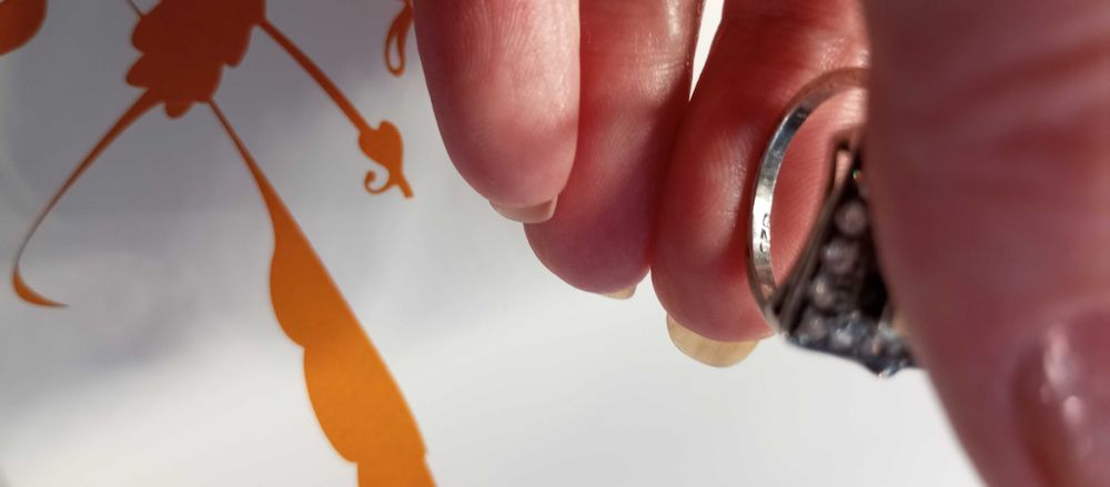 Красиве вінтажне кільце зі срібла 925 з натуральним халцедоном ,Італія