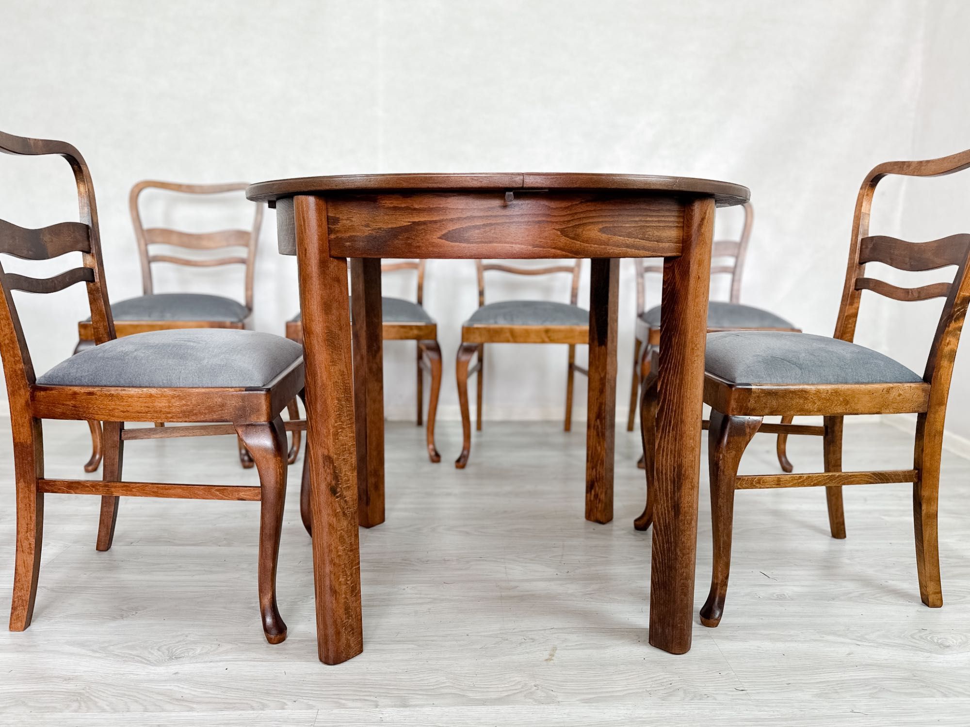 Stół okrągły modernistyczny, rozkładany...drewno Dąb