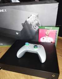Xbox one X 1T pad gry